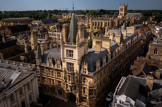 city, university, student housing, rentals, pros cons, college