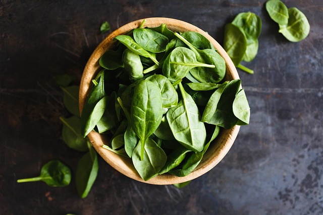 food truck,salad,sandwich,italian food,beer,wine,meal