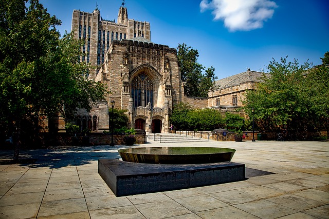 Eugene, history, landmarks, university, culture, development