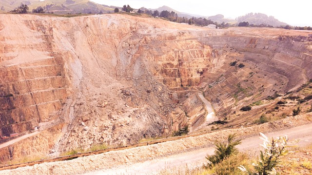 gold, mining, prospectors, boomtown, Oregon, history