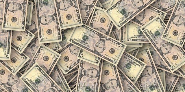 cash-flow-finance-management-impact-busi-640x480-38342767.jpeg