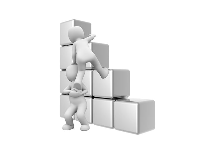data-analysis-assistant-business-intelli-640x480-31571679.jpeg
