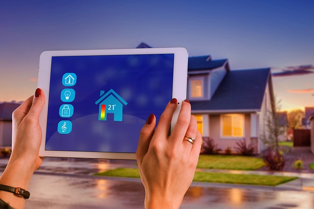 doorbell,camera,security,smart,wireless,technology,porch,protection,alert,home