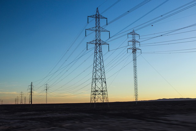 electricianelectric-lightslightslampther-640x480-6776284.jpeg