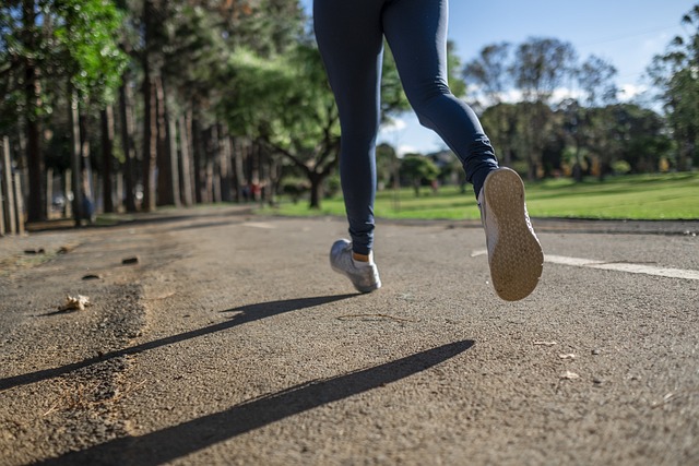 running, safety, gear, tips, protection, exercise
