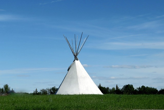 tribes-indigenous-native-culture-artifac-640x480-50123763.jpeg