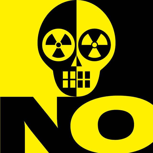 black-mold-toxic-danger-spores-health-640x480-58530836.png