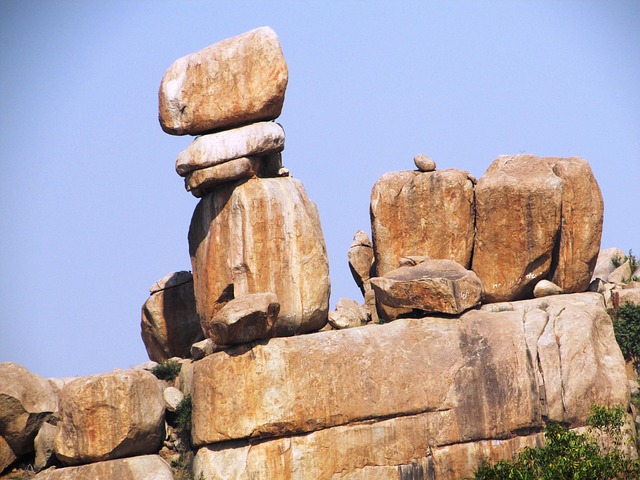 bouldering