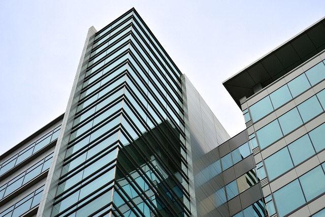business-office-commercial-building-work-640x480-21726113.jpeg