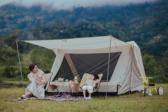 camping-campgrounds-nature-outdoors-tent-640x480-57488424.jpeg