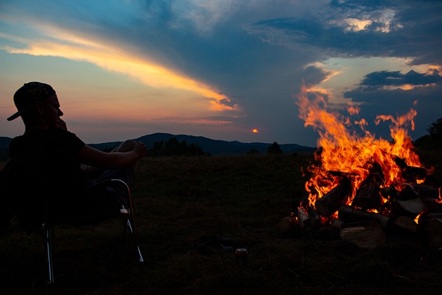 camping-tents-campfire-nature-forest-out-640x480-99063758.jpeg
