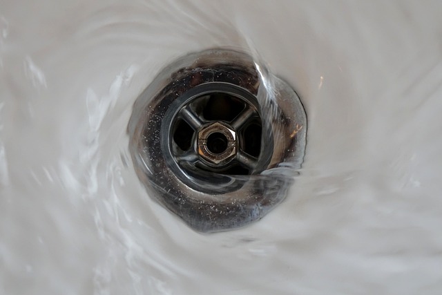clog-drain-diy-plunger-snake-cleaning-640x480-92547439.jpeg