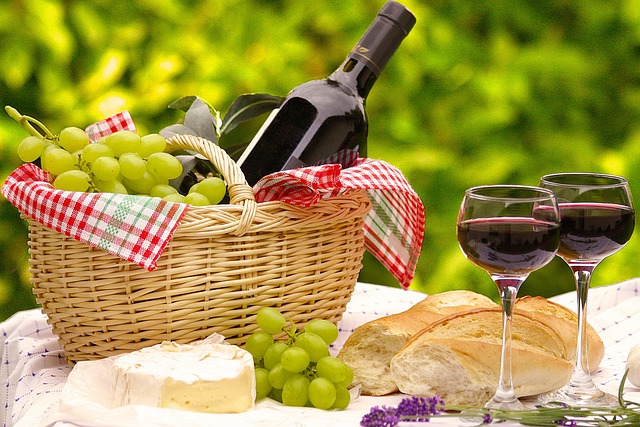 coffee,tea,sandwich,mexican food,beer,wine,meal