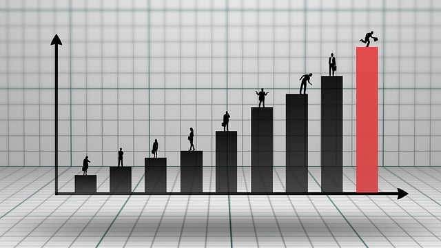 data-analysis-assistant-business-intelli-640x480-60162192.jpeg