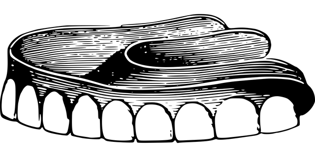 dentistsmilewhite-teeth-640x480-28125813.png