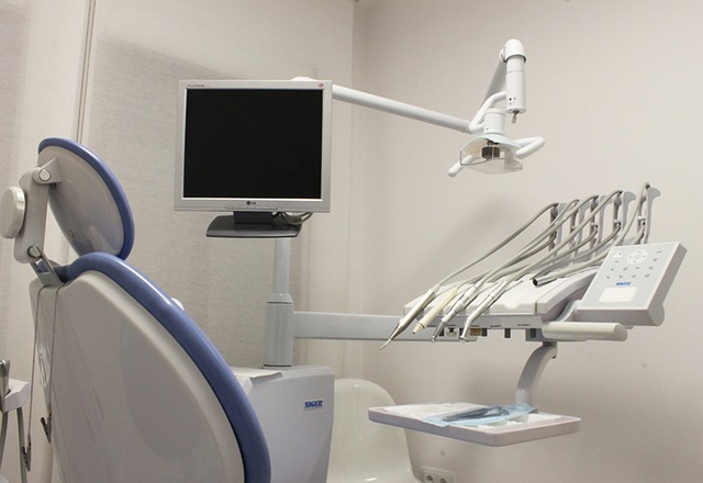 dentist,smile,white teeth