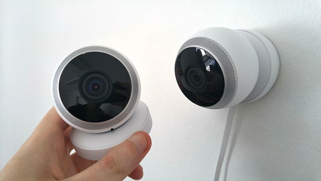 doorbell,camera,security,smart,wireless,technology,porch,protection,alert,home