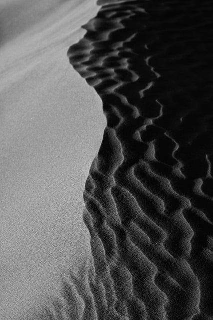 dunes-sandboarding-adventure-landscape-n-640x480-15421671.jpeg