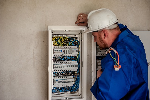 electrician,electric lights,lights,lamp,thermostat
