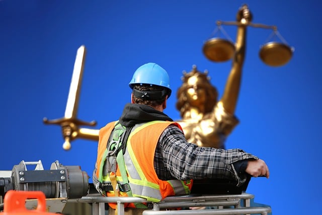 family-law-courtroom-legal-relationships-640x480-50896893.jpeg