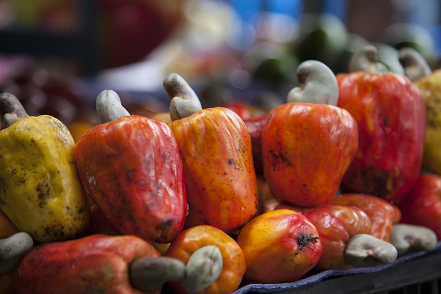farmers-market-produce-vegetables-fresh-640x480-53549480.jpeg
