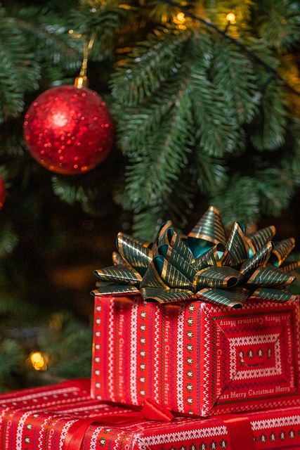 festivals, seasonal, music, cultural, food, holiday