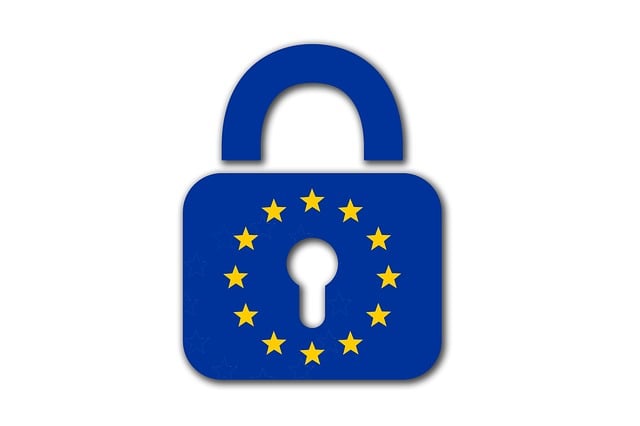 finance-screening-compliance-security-fr-640x480-45827259.jpeg
