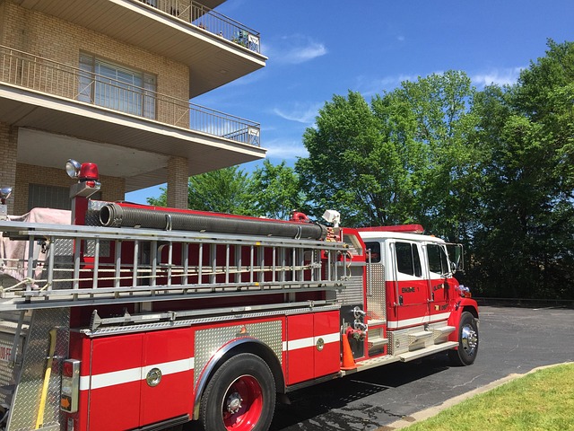 firefighter-hazmat-training-tanker-emerg-640x480-19060441.jpeg