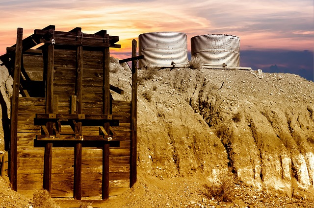 gold, mining, prospectors, boomtown, Oregon, history