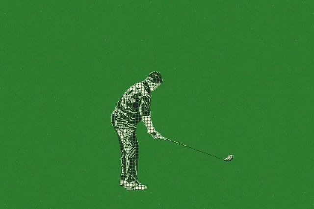 golf-course-green-fairway-clubs-outdoors-640x480-91020987.jpeg