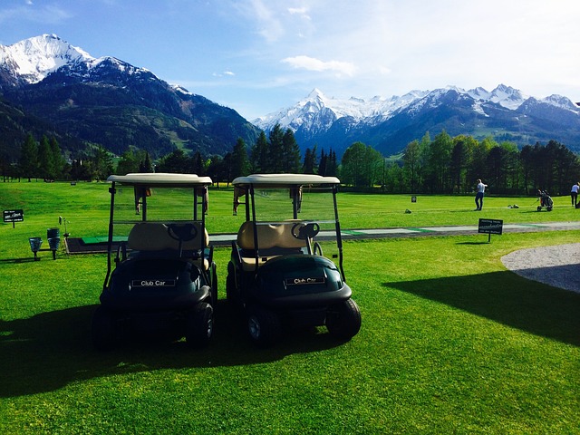 golf-oregon-ducks-oregon-course-swing-at-640x480-88833792.jpeg