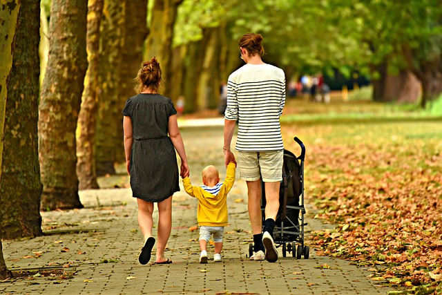 grandparent-rights-family-custody-legal-640x480-47183385.jpeg