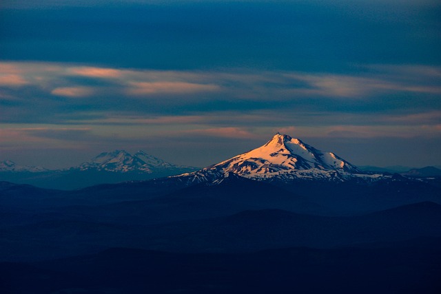 home, care, Eugene, Oregon, seniors, healthcare