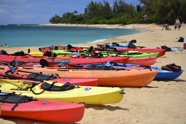 lakes-rivers-kayaking-fishing-water-scen-640x480-22809577.jpeg