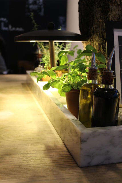 natural, ecofriendly, cleaning, vinegar, green, non-toxic