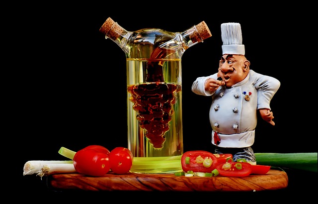 natural-ecofriendly-cleaning-vinegar-gre-640x480-56278828.jpeg