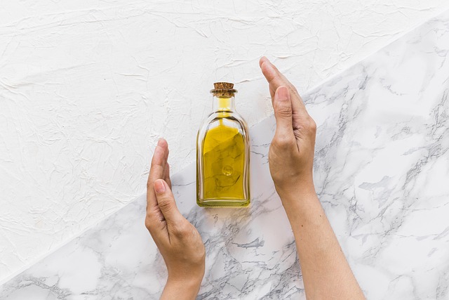 natural, ecofriendly, cleaning, vinegar, green, non-toxic