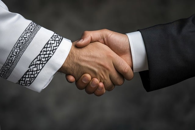 partner-selection-finance-business-coope-640x480-2214675.jpeg