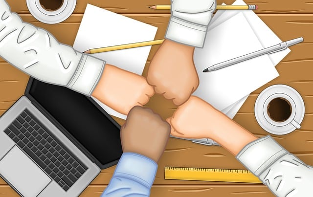partner-selection-finance-business-coope-640x480-49176662.jpeg