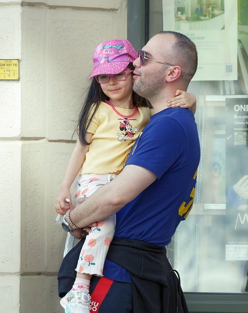peopleyoung-manyoung-womancouple-640x480-23113891.jpeg