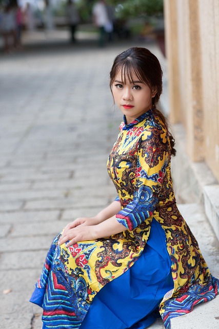 peopleyoung-manyoung-womancouple-640x480-33263393.jpeg