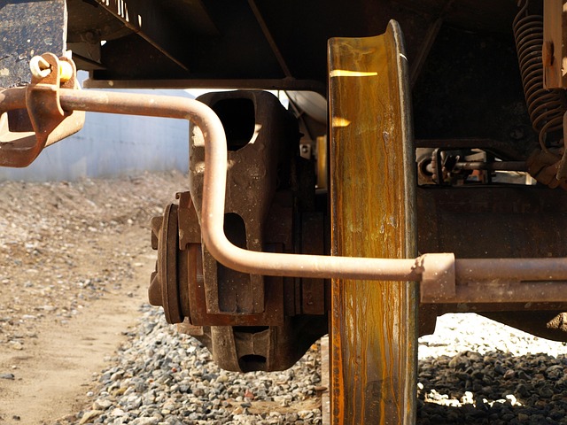 railroad-trains-tracks-industry-oregon-h-640x480-7018622.jpeg
