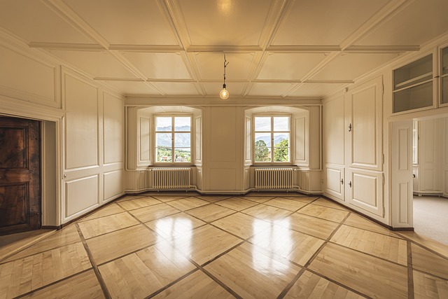 real-estate-screening-agents-safety-veri-640x480-43322478.jpeg