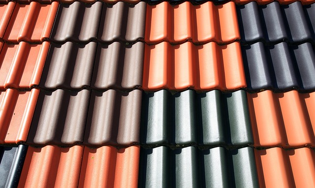 rooflineroofshingle-rooftile-roof-640x480-48018694.jpeg