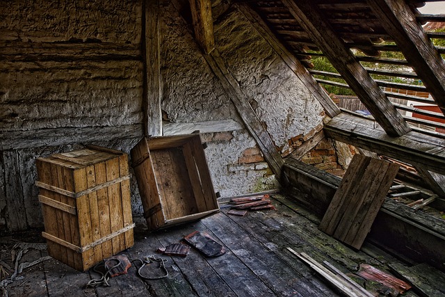rooflineroofshingle-rooftile-roof-640x480-93491129.jpeg