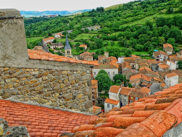 rooflineroofshingle-rooftile-roof-640x480-96736378.jpeg
