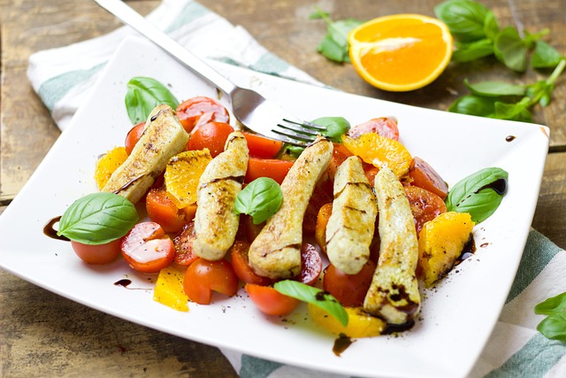 saladsandwichchinese-foodbeerwinemeal-640x480-31307776.jpeg