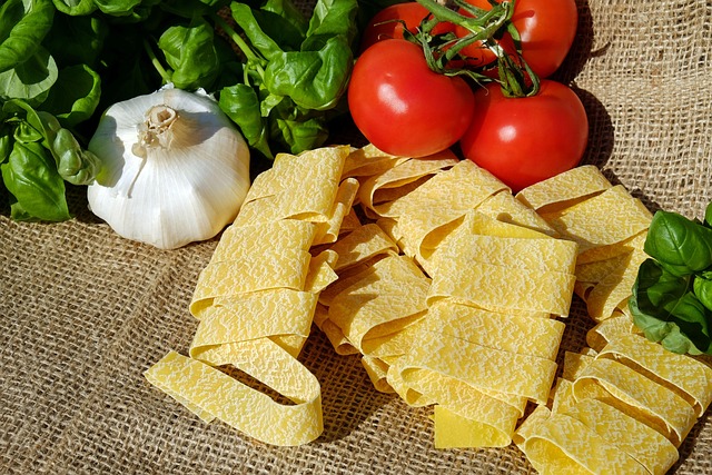 salad,sandwich,italian food,beer,wine,meal