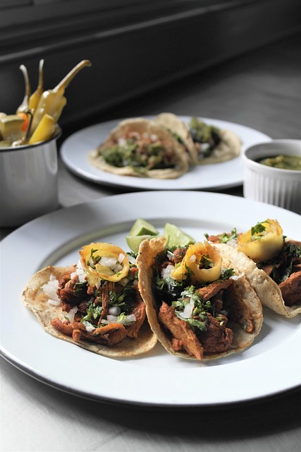 saladsandwichmexican-foodbeerwinemeal-640x480-72086153.jpeg