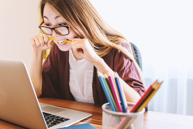 seasonal, timing, student housing, rental search, student, best time